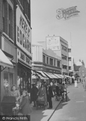 Shopping On Church Street c.1950, Croydon