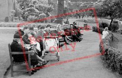 Sitting In Town Hall Gardens c.1950, Croydon