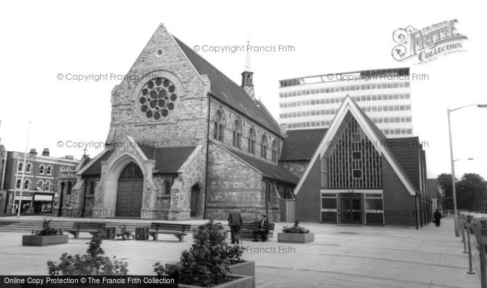 Photo of Croydon, St Matthew's Church c.1965