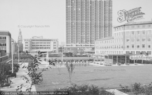 Photo of Croydon, Technical College And St George's House c.1965