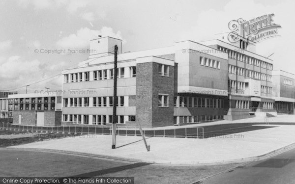 Photo of Croydon, The Law Courts c.1965