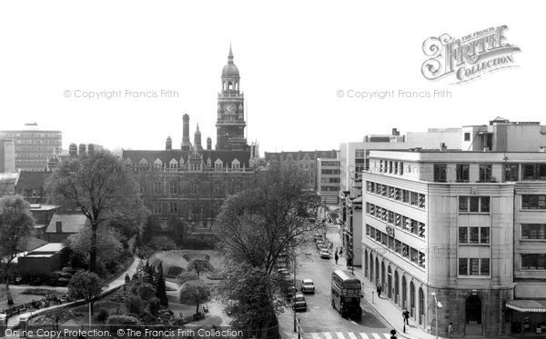 Photo of Croydon, Town Hall c.1965