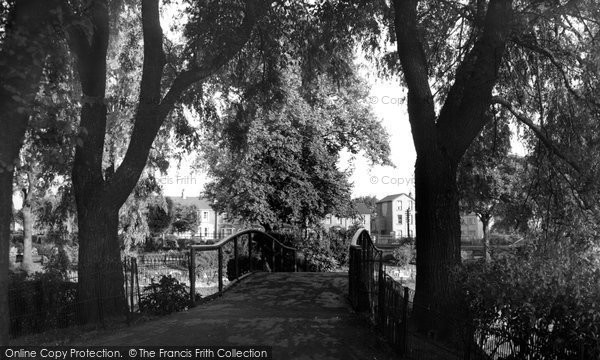 Photo of Croydon, Wandle Park c.1955