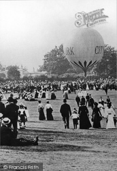 Balloon In The Park 1890, Crystal Palace