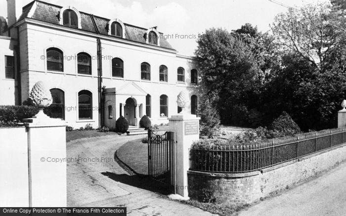 Photo of Cudham, Cudham Hall, John Groom's Babies Home c.1960