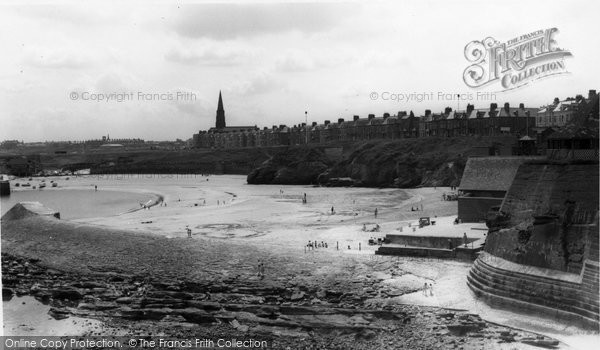 Photo of Cullercoats, The Bay 1965