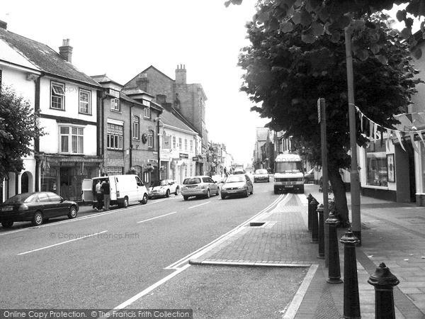 Photo of Cullompton, Exeter Road 2003