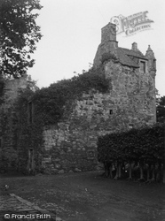 Pitcullo Castle 1953, Cupar