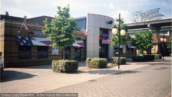 Photo of Cuxton, Medway Valley Leisure Park 2005