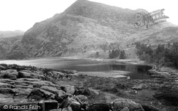 The Lake 1889, Cwm Bychan