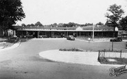 Cwmbran, Llan-Yr-Avon Square c1960