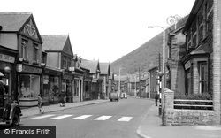 Newport Road 1954, Cwmcarn