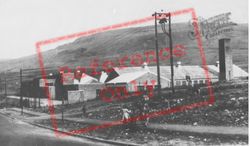 The New Factory c.1950, Cymmer