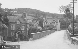 The Village c.1936, Cynwyd