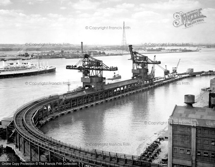 Photo of Dagenham, Ford Jetty and River Thames c1950