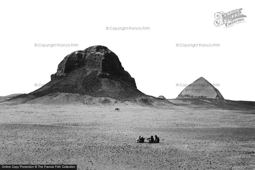 Dahshoor, the Pyramids from the East 1858