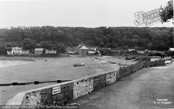 Photo of Dale, The Embankment c.1950