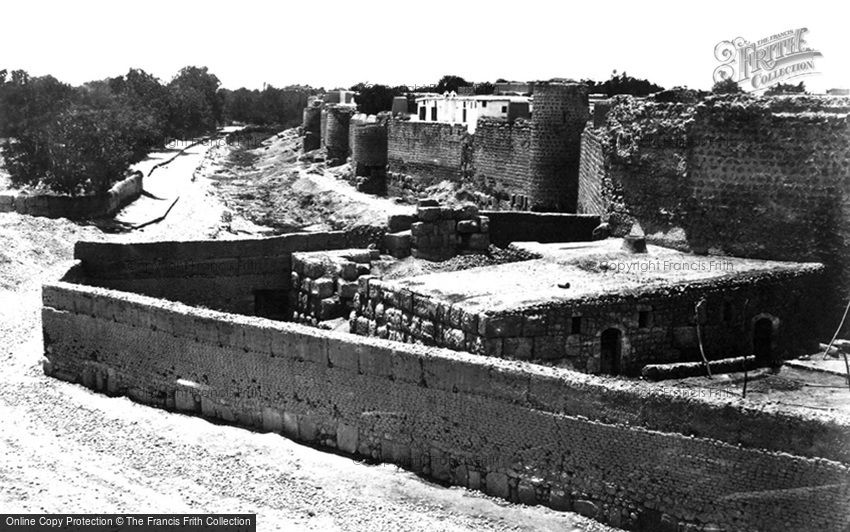 Damascus, St Paul's Wall 1857