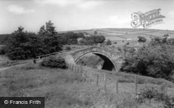 Duck Bridge c.1965, Danby