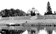South Park 1898, Darlington