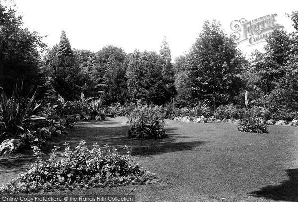Photo of Darlington, Tropical Gardens 1911