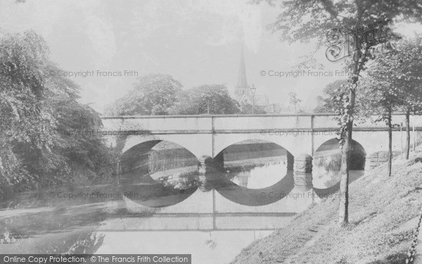 Photo of Darlington, Victoria Bridge 1906
