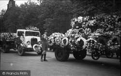 The Carnival Procession 1938, Dartford