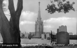 The Martyrs' Memorial c.1955, Dartford