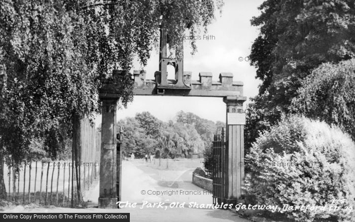 Photo of Dartford, The Park, Old Shambles Gateway c.1955