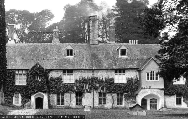 Photo of Dartington, Hall 1890