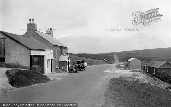 Photo of Dartmoor, Warren House Inn 1931