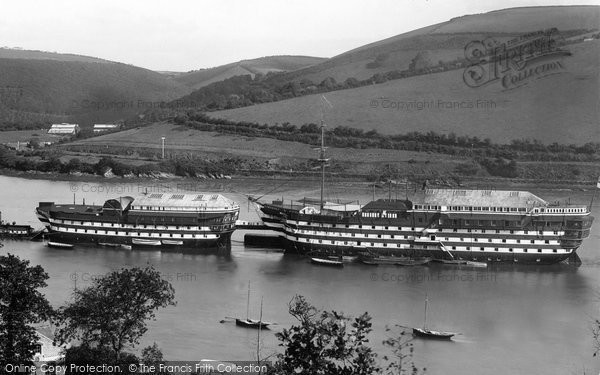 Photo of Dartmouth, Britannia And Hindostan 1894