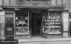 Mr Cranford's Shopfront 1918, Dartmouth