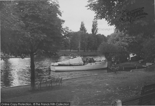 Photo of Datchet, River Garden c.1950