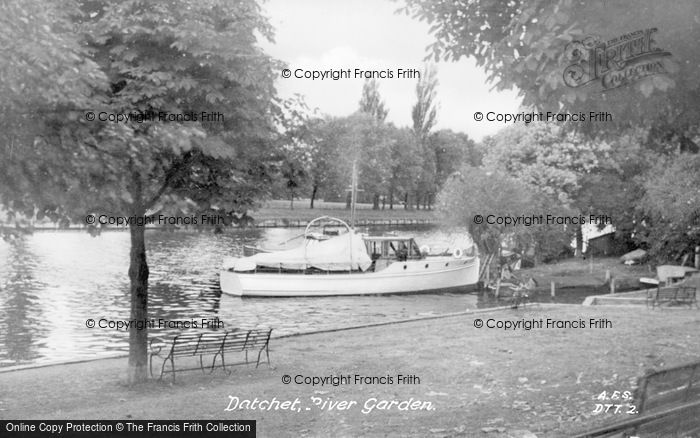 Photo of Datchet, River Gardens c.1950