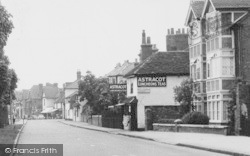 The Astracot Tea Rooms, Horton Road c.1950, Datchet