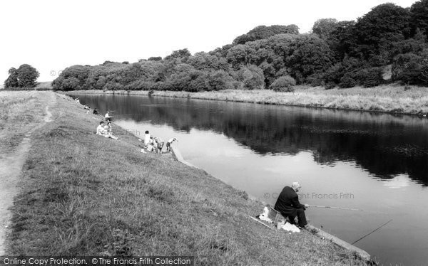 Photo of Davenham, The River c.1965
