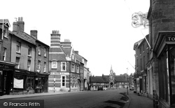 High Street c.1960, Daventry