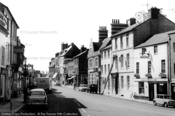 Photo of Daventry, High Street c.1965