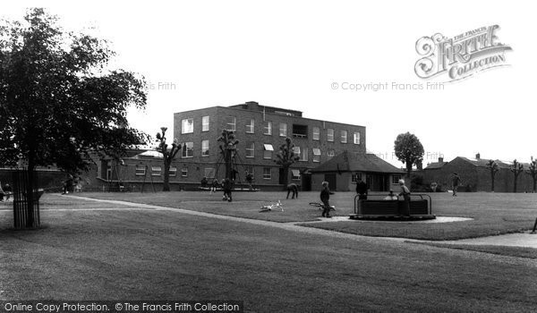 Photo of Daventry, Recreation Ground c.1965