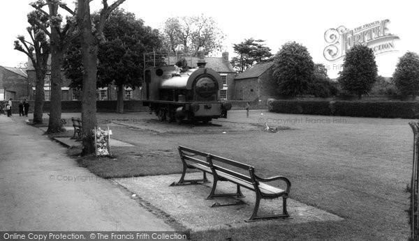 Photo of Daventry, Recreation Ground c.1965