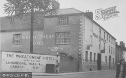 The Wheatsheaf Hotel c.1955, Daventry