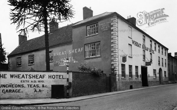 Photo of Daventry, The Wheatsheaf Hotel c.1955
