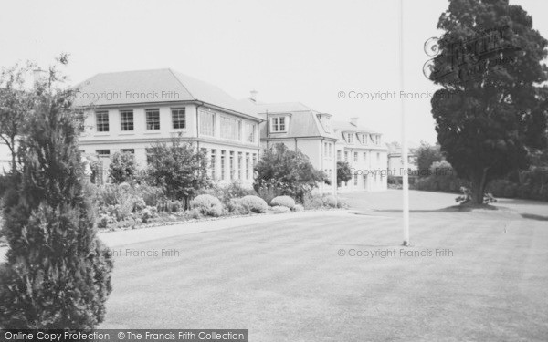Photo of Dawlish, Bridge House c.1960