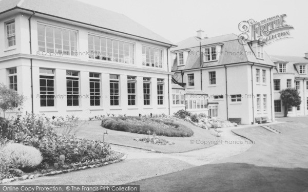 Photo of Dawlish, Bridge House c.1960