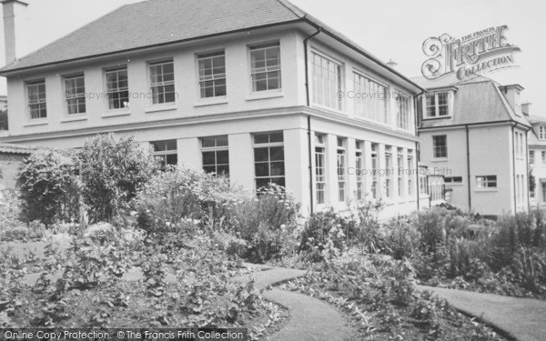 Photo of Dawlish, Bridge House c.1960
