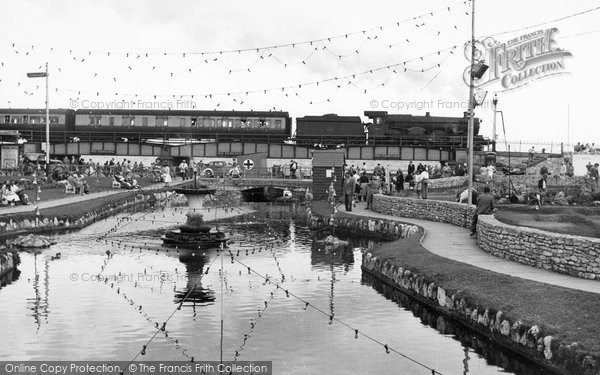 Photo of Dawlish, The Fountain c.1955