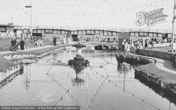 Photo of Dawlish, The Fountain c.1955