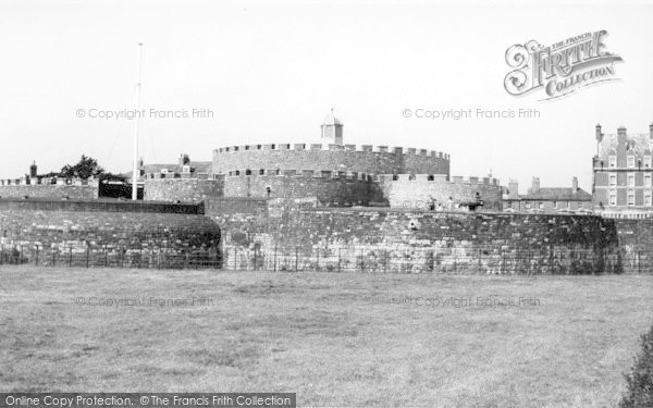 Photo of Deal, Castle c.1960 - Francis Frith