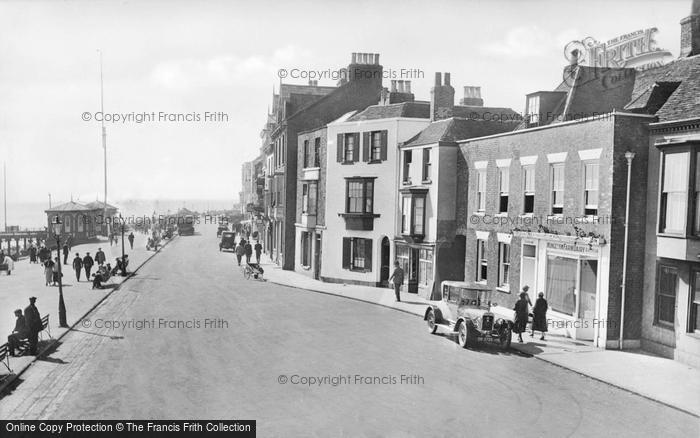 Photo of Deal, South Parade 1924